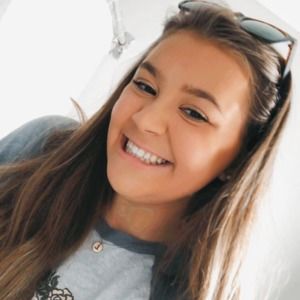 Meet your Posher, Maddie